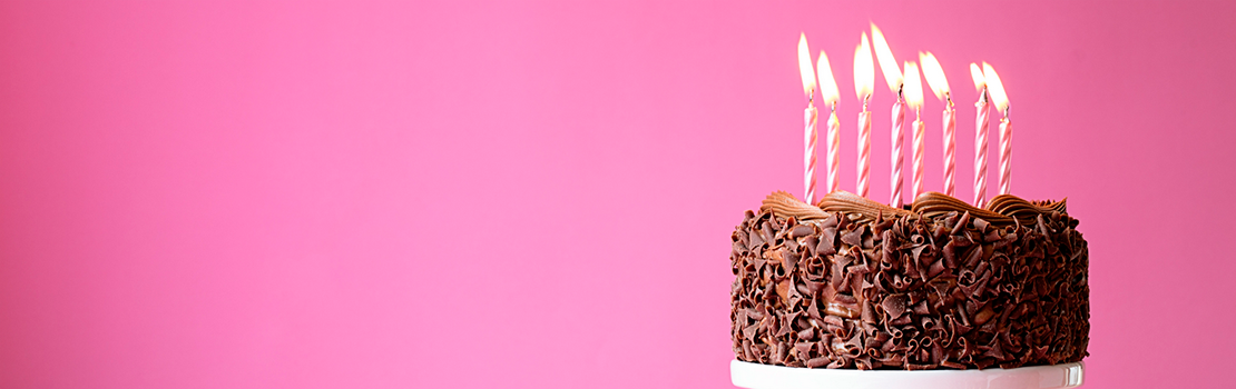 ¡Celebra el mejor día del año con una tarta personalizada!